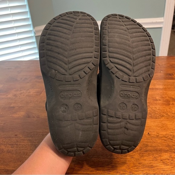 Men’s black crocs clogs shoes men’s 10 women’s 12
